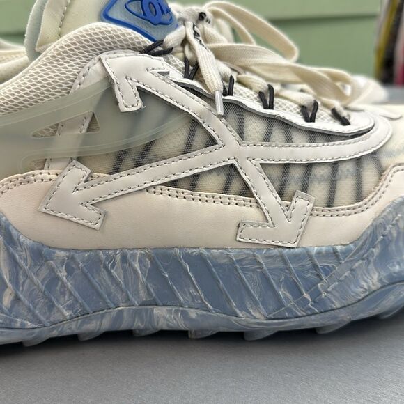 Off white sneakers - Picture 8 of 8